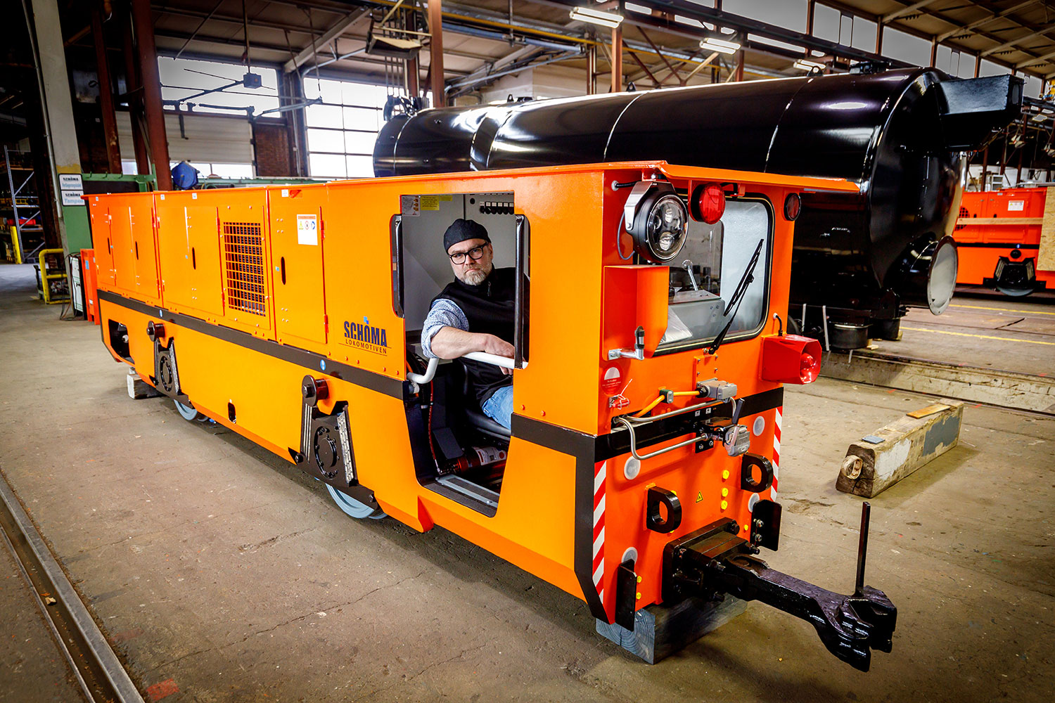 Locomotive builder sees success in new areas