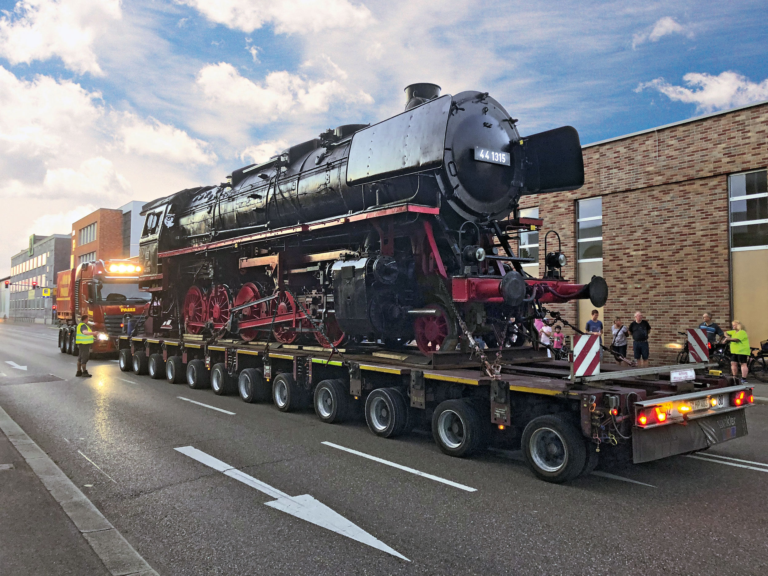 A freight locomotive moves into the museum